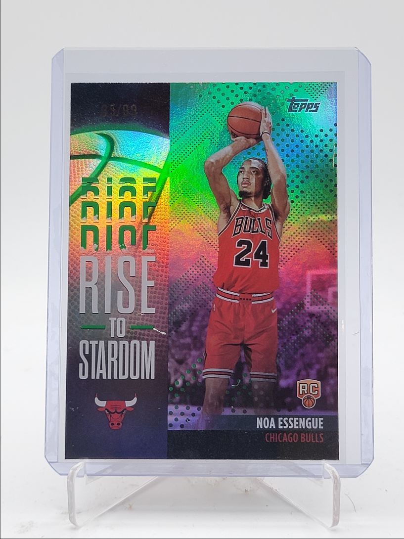 NOA ESSENGUE 2025-26 TOPPS RISE TO STARDOM ROOKIE GREEN RAINBOW RC /99 Q5692