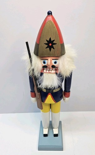 Vintage Handarbeit Erzgebirgische Volkskunst Soldat Nussknacker 11" Hessische Kleidung