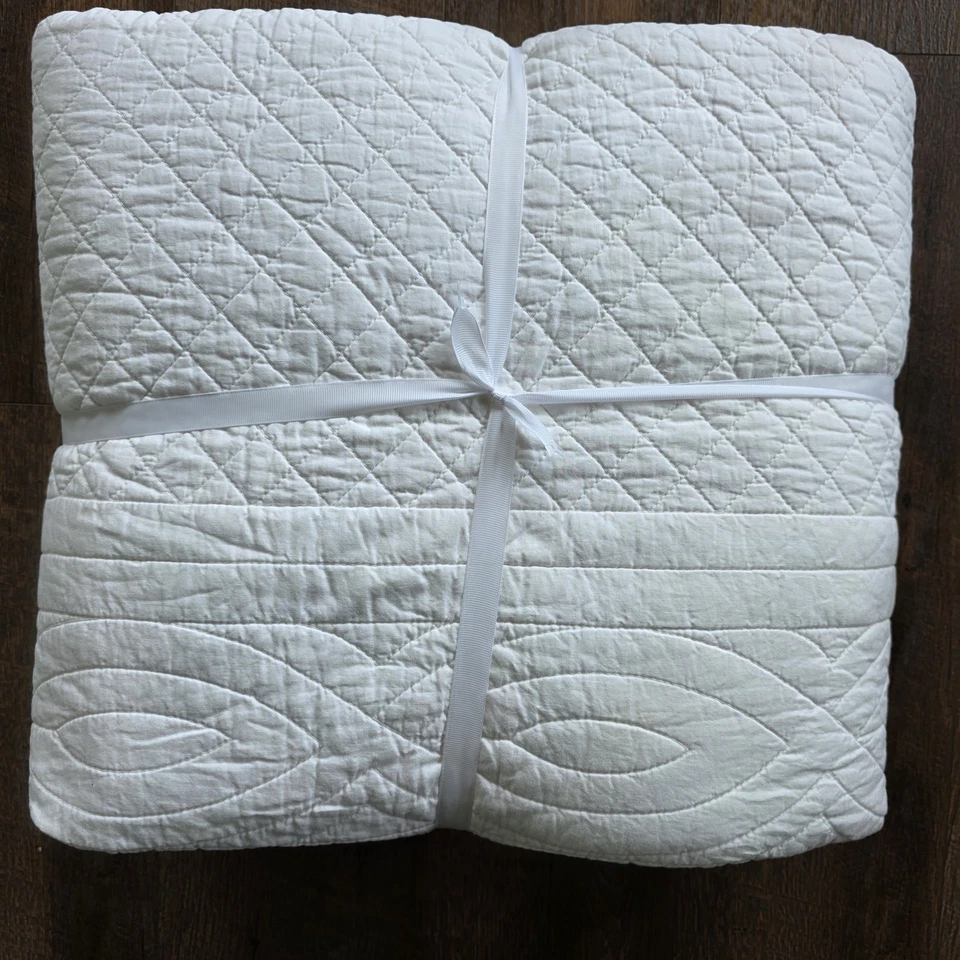 Edredón de vieira Pottery Barn Heirloom KING Cal/King blanco NUEVO Foto 4 de 4