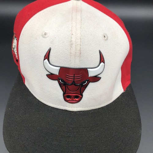 Chicago Bulls NBA Finals 1996 Metallic Logo 9Fifty New Era Hat Snapback - Picture 3 of 9