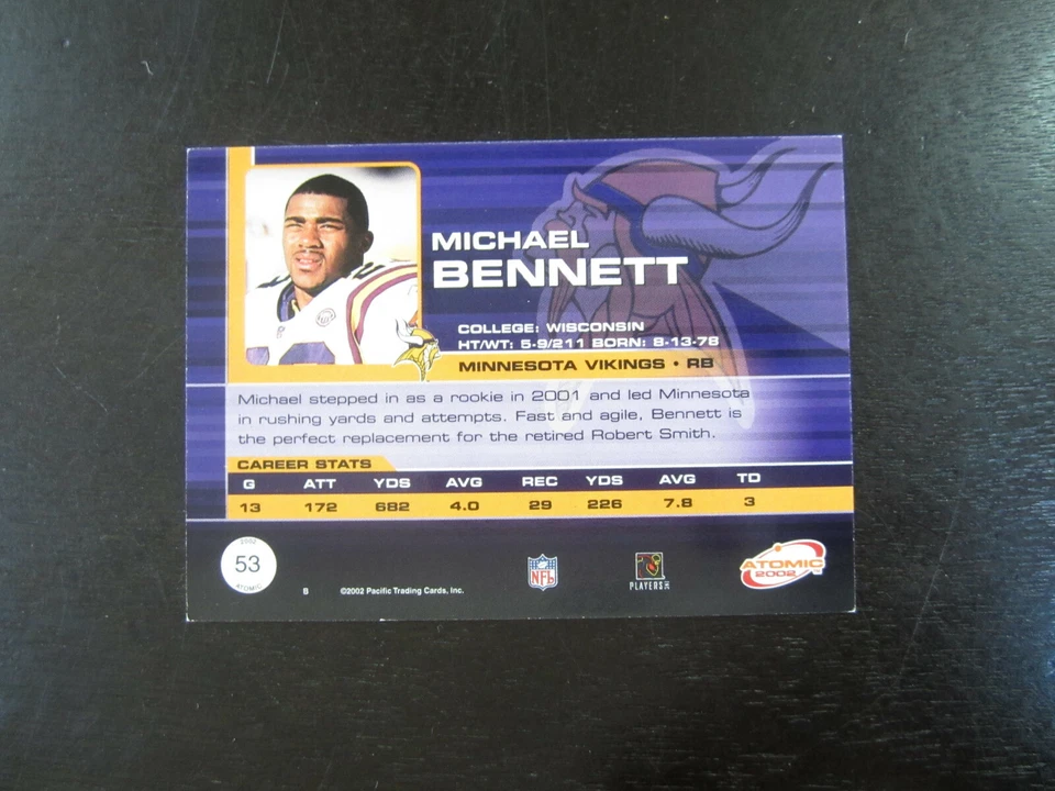 2002 Atomic Non Die Cut # 53 Michael Bennett Card # 206/600 Vikings Wisconsin - Image 2 of 2