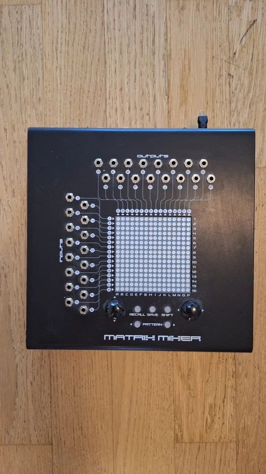 Erica Synths Matrix Mixer - wie neu