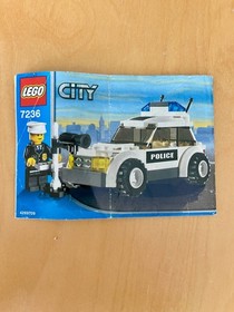 LEGO City 7236 Police Car For Parts No Minifig w/ Manual 2005 Retired