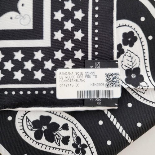 Hermes Le Rodeo des Fruits Bandana 55 Twilly Silk Women's Scarf 142556013 - Picture 10 of 11
