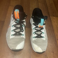 Size 10.5 - Nike LeBron Witness 5 White Clear Jade