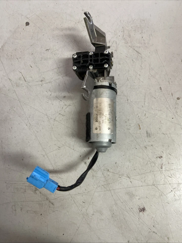 2003 BMW 325CI Convertible Top Motor - Image 4 of 4