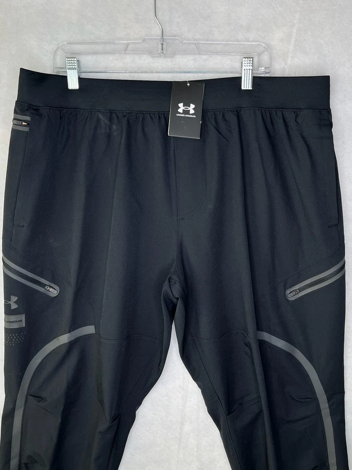 Under Armour Pants Mens 2XL Black Fitted Joggers Zip Pockets Reflective 1352026 - Image 2 of 4