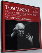 Toscanini BRAHMS: The Four Symphonies RCA Victrola VIC-6400 4Lp Box Set MINT