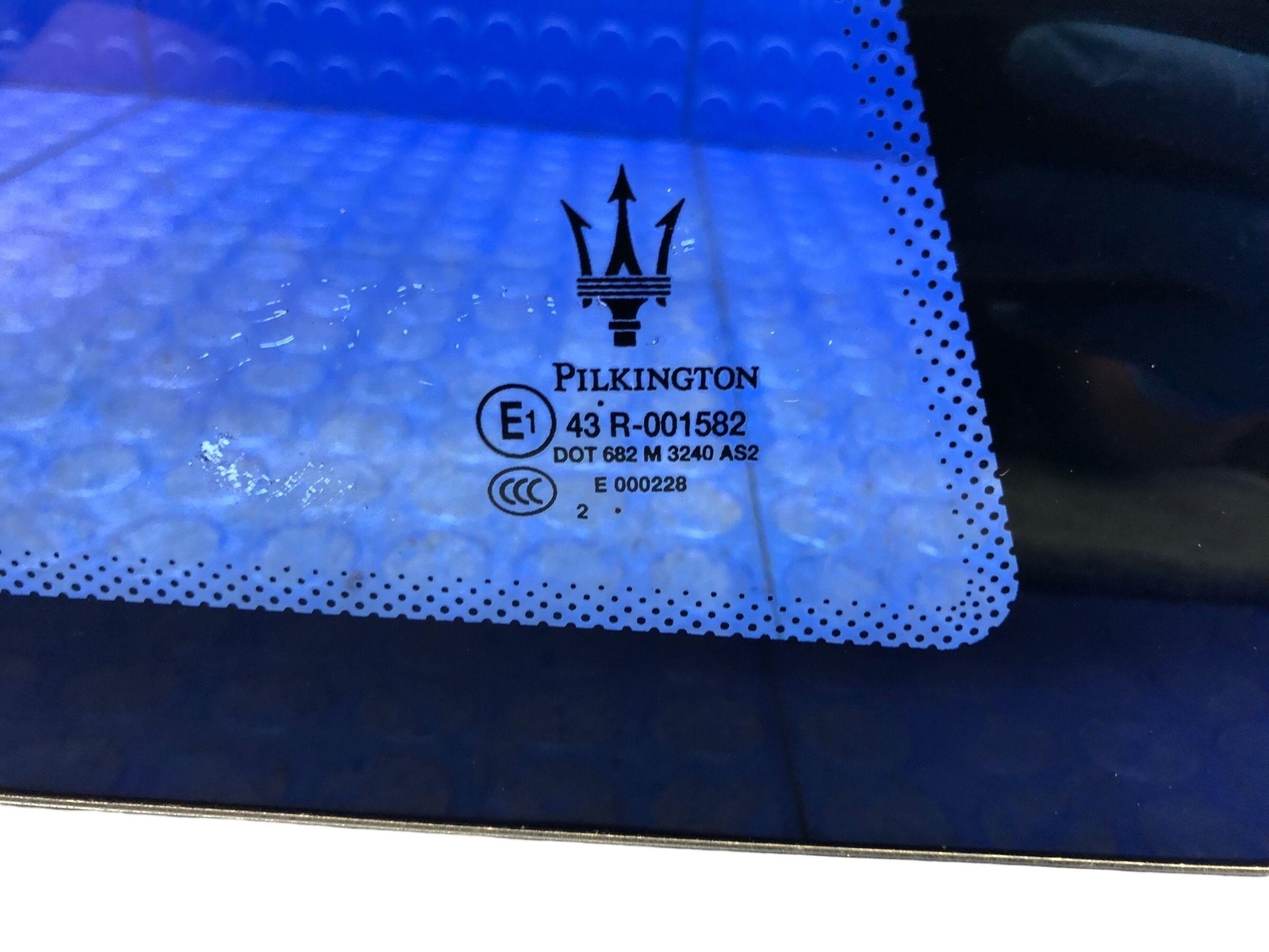2007-2019 MASERATI GRANTURISMO OEM REAR RIGHT QUARTER GLASS WINDOW TRIM