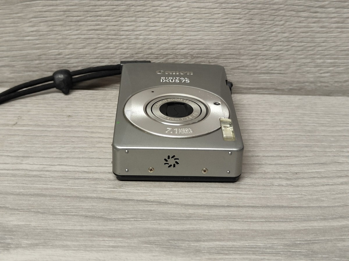 Canon IXUS 75 7.1MP Digital Camera - Silver 8714574994284 | eBay