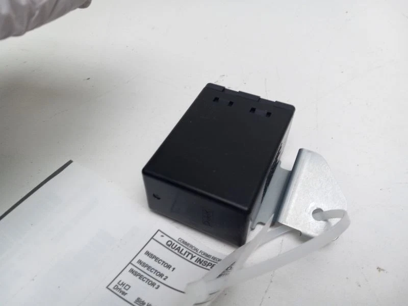 MÓDULO DE CONTROLE DE BLOQUEIO ANTIRROUBO 2010 NISSAN ROGUE - Imagem 4 de 4