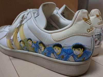 adidas superstar anime