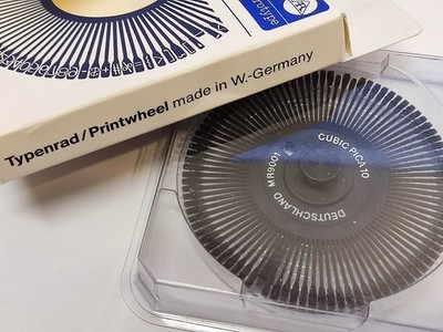 1x Rarotype TYPENRAD MR 9001 Cubic Pica 10 DE German für QUME Schreibmaschine