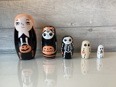  5 russische / verschachtelte Puppen Halloween Deko           Trick or Treat 