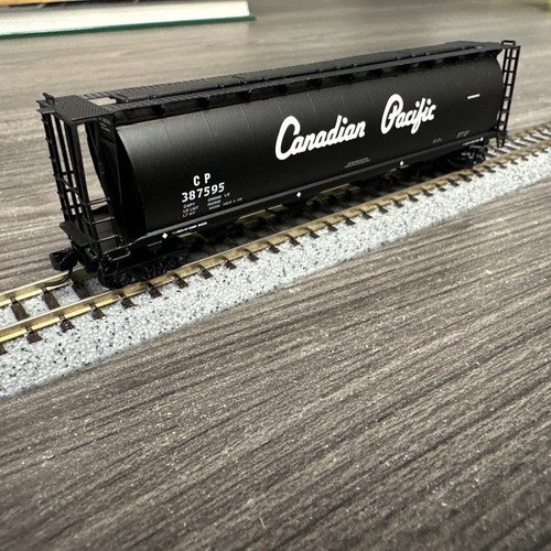 Tolva cilíndrica Intermountain escala N 65127-12 Canadian Pacific nueva en caja | Condition: New