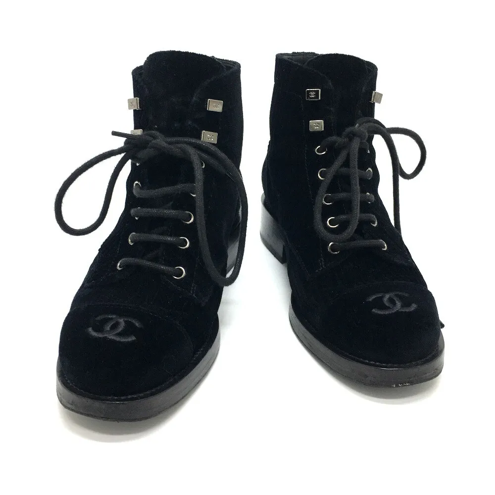Velvet boots Chanel Black size 375 EU in Velvet  29614422