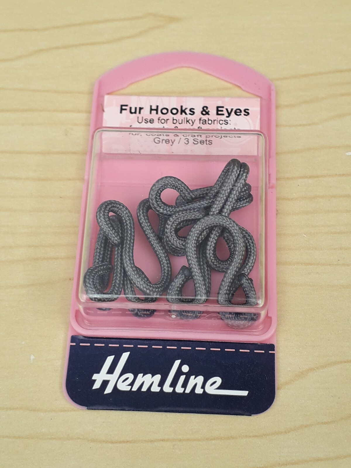 BNWT Hemline 3 Sets per pack Fur Coat Hook and Eyes Beige Black