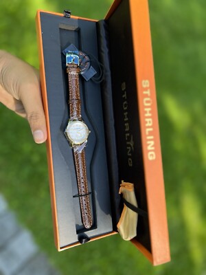 Stuhrling Original Women display picture 1