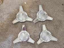 1964 65 Pontiac Gto Lemans Wheel Spinner Knock Off Set 551658 9774614 Pmd