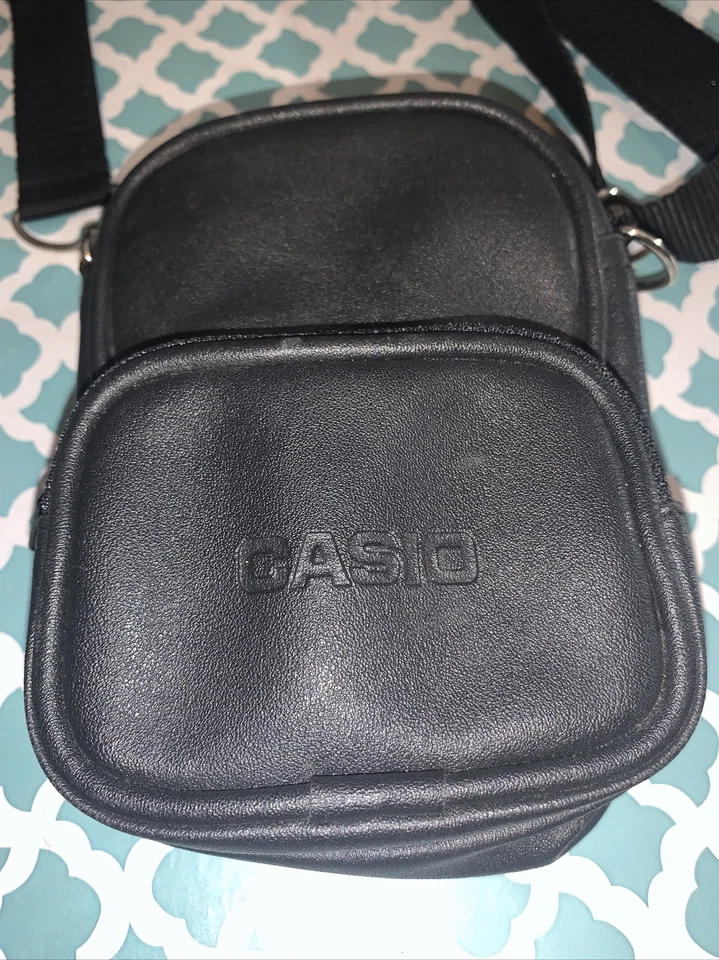 CASIO Bolsa para Cámara Estuche de Transporte Correa Ajustable Negro Cierre con Cremallera Foto 3 de 4