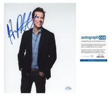 Hayes MacArthur "Angie Tribeca" AUTOGRAPH Signed 'Jay Geils' 8x10 Photo ACOA