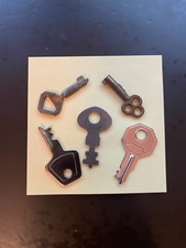 Vintage Lot of 5 Small Metal Brass Keys
