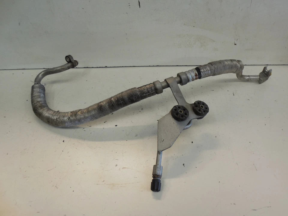 BMW E60 530xi 2006 3,0 L N52 aire acondicionado manguera de succión tubo Foto 3 de 4