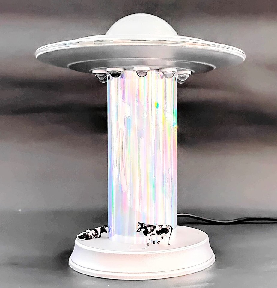 UFO Model Cow Abduction Alien Decoration Area 51 UFO Lamp Spacecraft ...