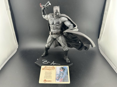 #ad Ben Affleck Signed Iron Studios 1 1 Batman Special Figure Celebrity Authentics $1999.99