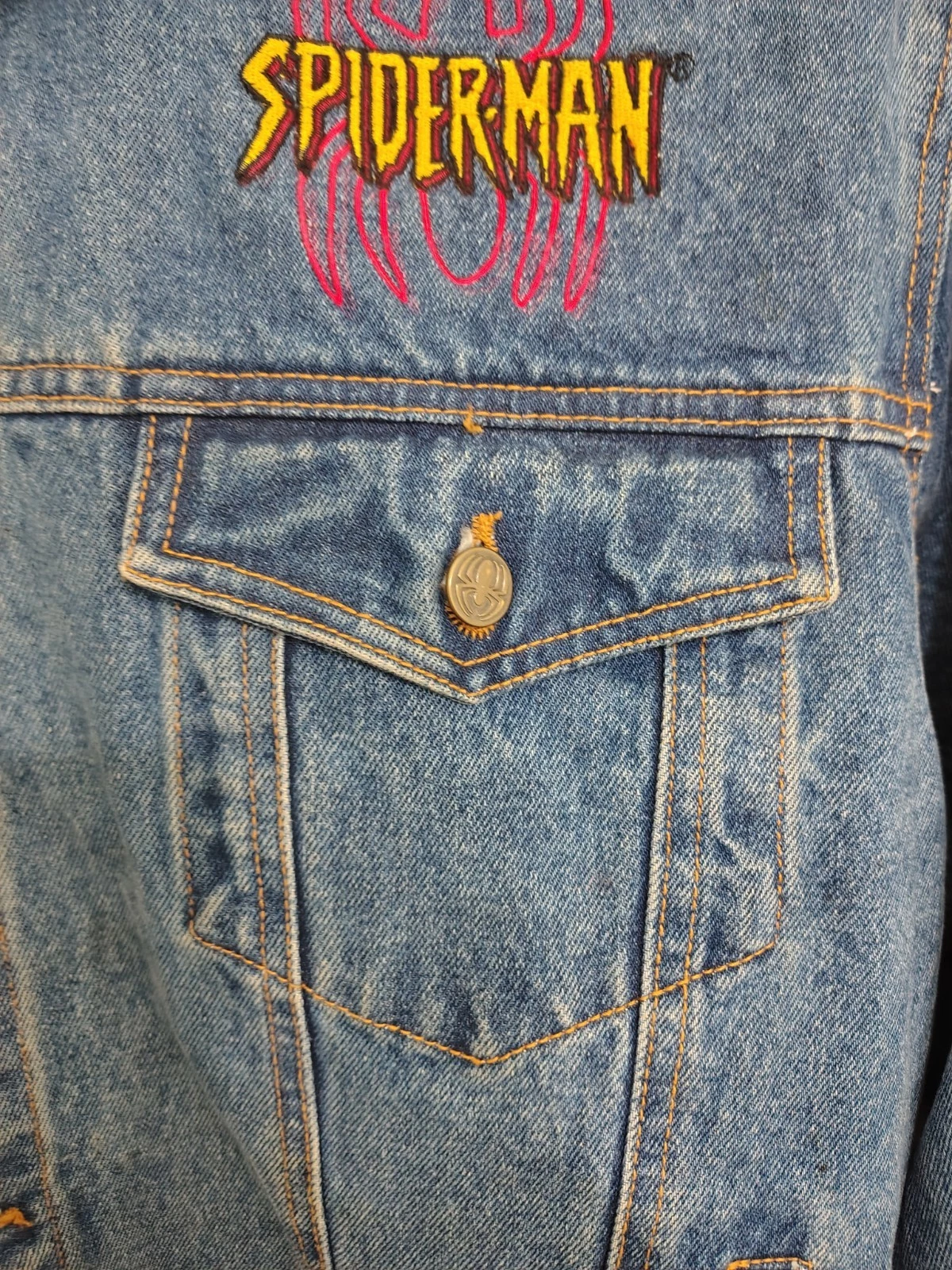 Y2K Spiderman Denim Jacket Vintage 2002 Size XL Marvel Comics - product detail image 3