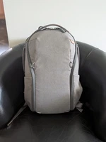 (Pre-Owned) Peak Design 20L Everyday Backpack Zip (READ Description)