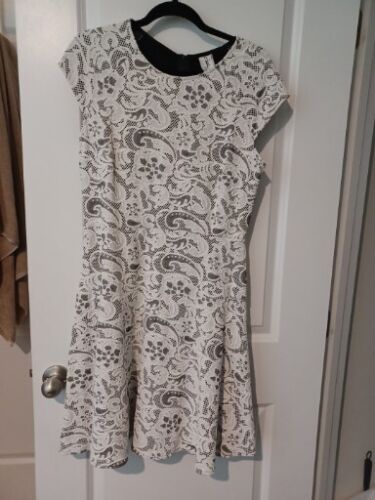 JULIA JORDAN  White/Black Fit & Flare Dress Size 14 - Afbeelding 1 van 4