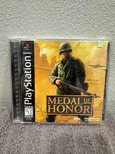 Medal of Honor (Sony PlayStation 1, 1999) CIB Complete With Manual. Tested