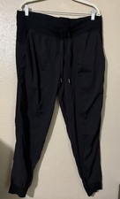 Lululemon Women Size 14 Black Dance Studio Jogger 29  Pants W5BPJS