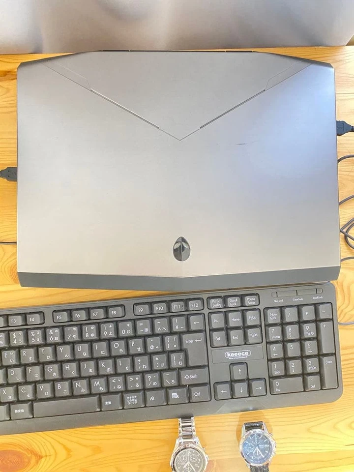 Alienware Gaming Laptop High Resolution Display Backlit Keyboard Windows OS - Image 4 of 4