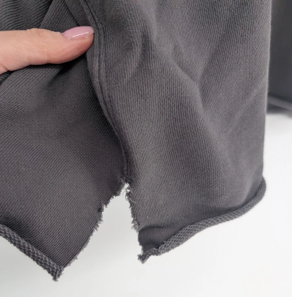 Aerie Down To Earth Gris Carbón Negro Gran Tamaño Boho Calce Relajado Cuello Redondo LG Foto 3 de 4