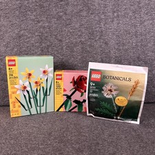 LEGO Flowers Bundle 3 Sets Field Flowers Roses Daffodils Retired NIB Sealed