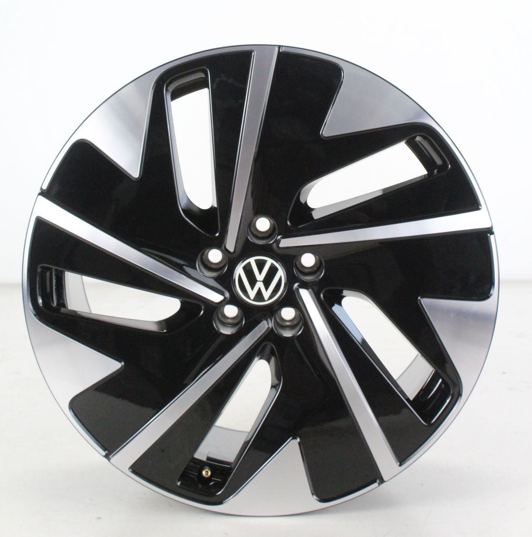 VW ID.7 Single Rim 19 Inch Aluminum Rim Hudson Black Rear Axle 14B601025B