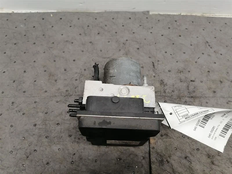 Anti-Lock Brake Part Assembly Sedan AWD Quattro Fits 06 AUDI A4 1246333 - Image 4 of 4