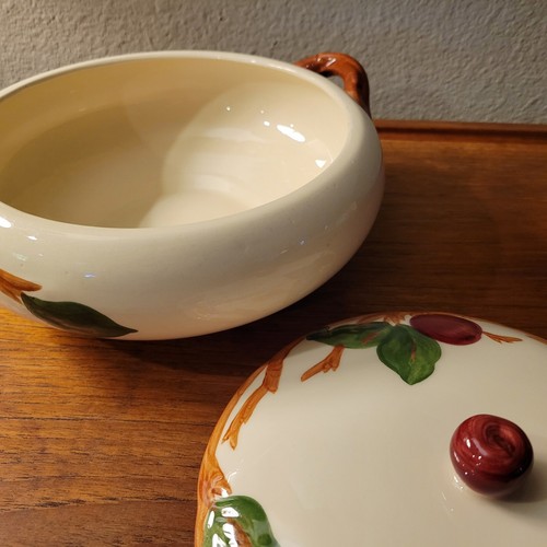 Franciscan 🍎APPLE🍎1 1/2 Qt Casserole with Lid / Covered Vegetable - USA - Imagen 2 de 7
