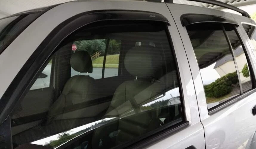 Protectores de lluvia contra humo AVS viseras de ventilación 3M cinta adhesiva para Jeep Liberty SUV 2002-2007 Foto 2 de 4