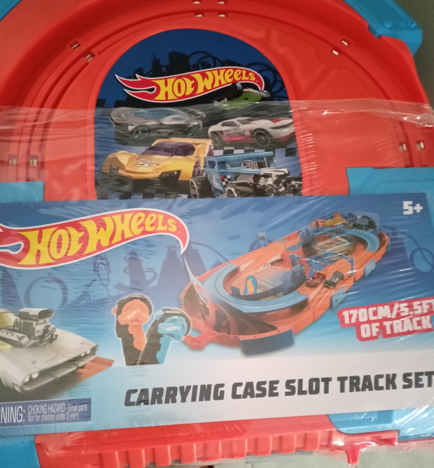 Hot Wheels Carrying Case Slot Track Set 5.5 feet Track 14 Pieces Ages 5
