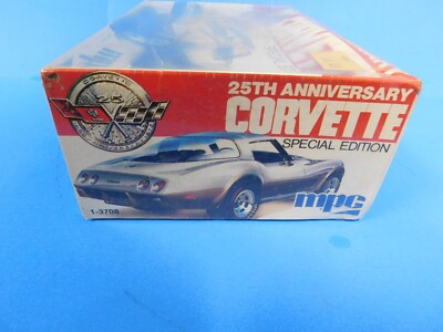 1/25 MPC シボレー コルベット C3 25th アニバーサリー プラモ Vintage MPC 25th Anniversary Corvette Special Edition #1-3708 1/25