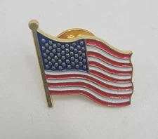 PinMart's Waving American Flag Patriotic Suit Jacket Lapel Pin