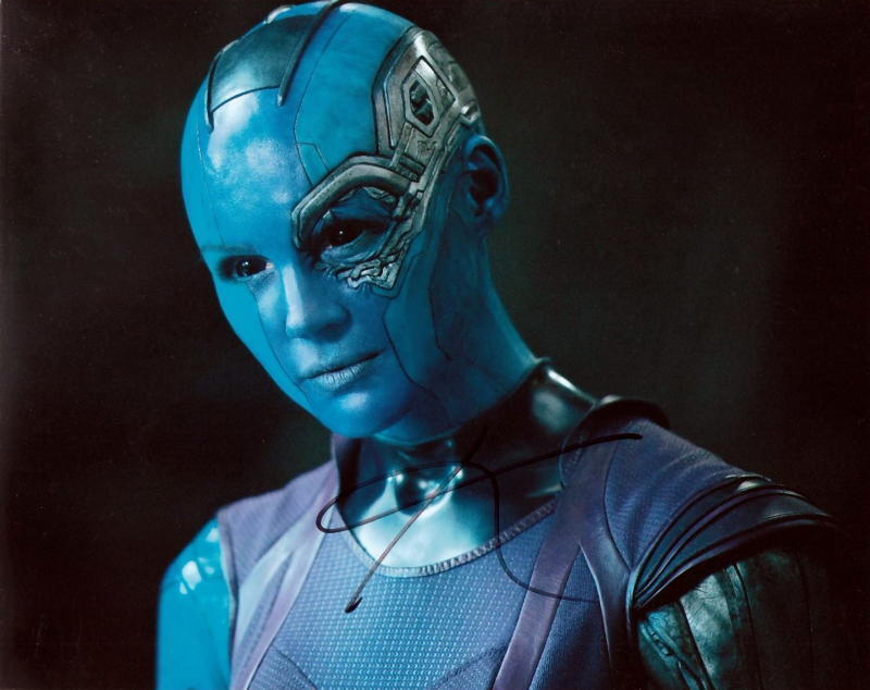 アベンジャーズ　Karen Gillan 直筆サインカード ネビュラ　49枚限定 KAREN GILLAN Signed MARVEL Nebula AVENGERS 8x10 Autograph