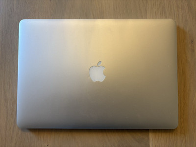 Apple MacBook Pro 15.4'' (256GB SSD, Intel Core i7 4th Gen., 2.2GHz, 16GB RAM)