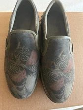 VALENTINO GARAVANI WOMENS SLIP ON GREEN FLORAL CANVAS SZ 38.5