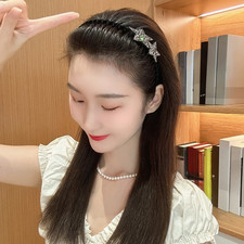 Star Headband for For women in Floral Velvet with Integrated Anti-Slip Teeth