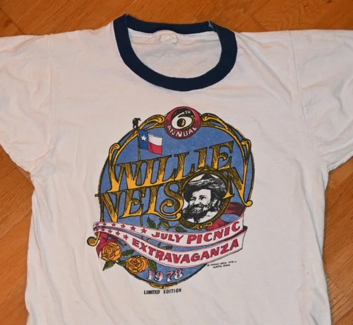 WILLIE NELSON original Rare 70s Concert Tour shir 1970s vintage concert t-shirt, vintage, single stitch, B+ condition