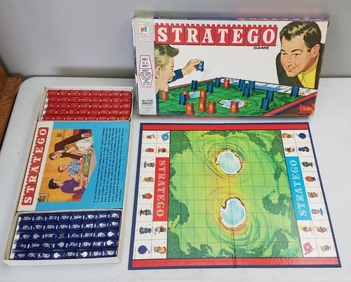Stratego Vintage Board Game 1961 Milton Bradley #4916 Preowned Complete
